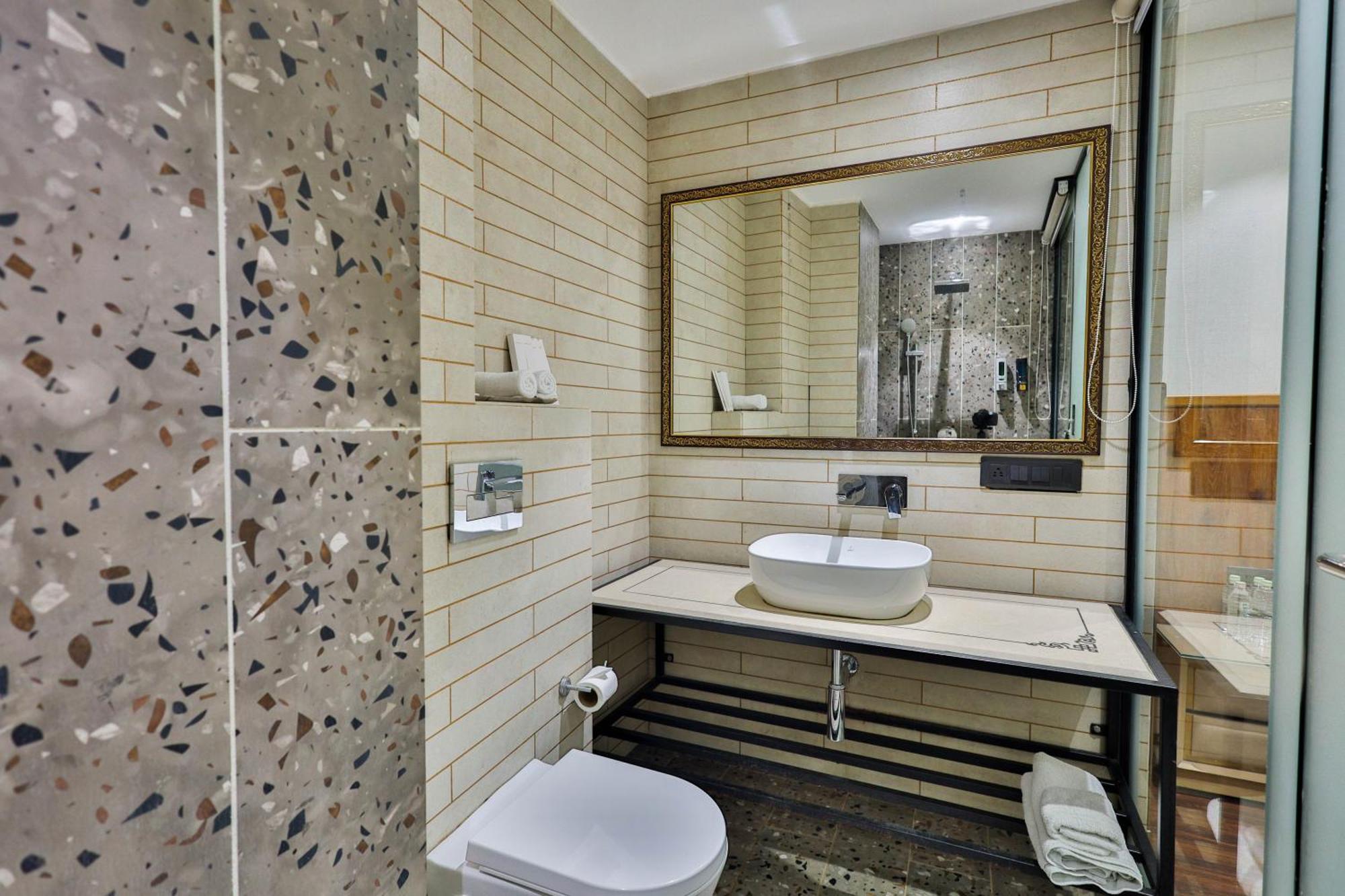 Clay Inn Hotels, Paschim Vihar Delhi  Exterior photo